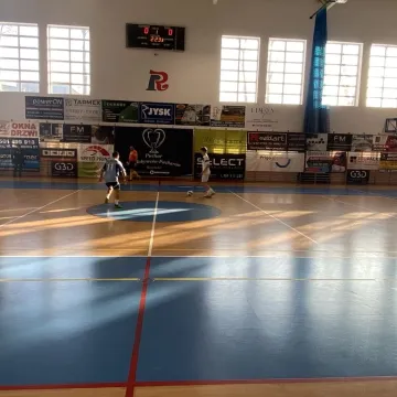 Grają i pomagają. VI Puchar Niezdobywców Pucharów dla Amelki