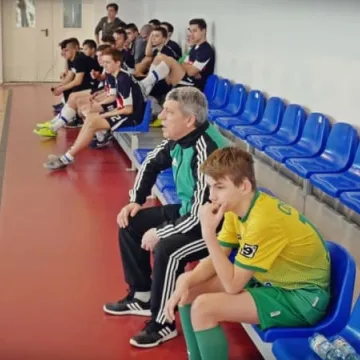 Młodzi piłkarze walczą o puchary