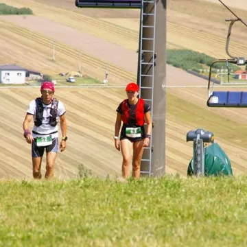 300 biegaczy zmierzyło się z Górą Kamieńsk