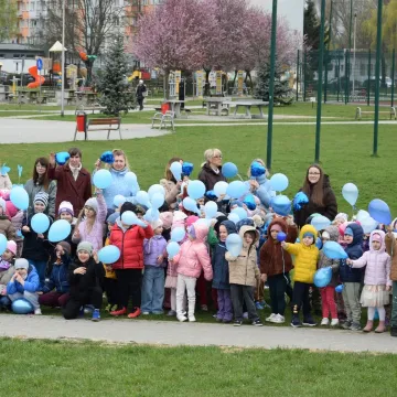 Radomsko włączyło się w obchody Dnia Autyzmu