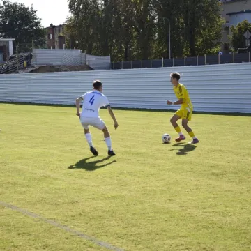 Wygrana lidera tabeli. RKS Radomsko pewnie pokonał Stal Niewiadów