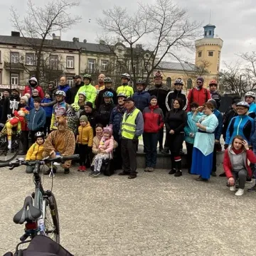 Rowerzyści z Radomska pożegnali zimę