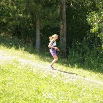 300 biegaczy zmierzyło się z Górą Kamieńsk