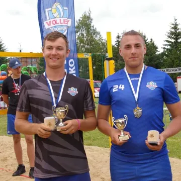 Siatkarski piknik rodzinny w Kietlinie