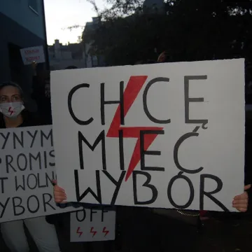 Protesty przeciw orzeczeniu TK nie ustają