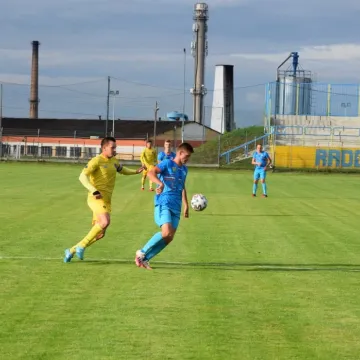 RKS Radomsko przegrywa z Omegą Kleszczów