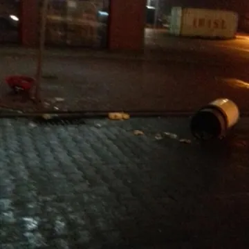 Zamiast świętować, dewastowali...