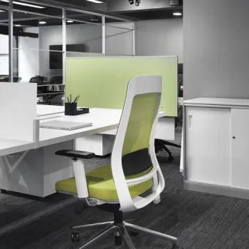 Najlepsze biurko z regulowanym blatem