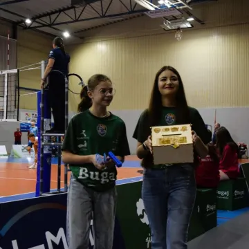 Bugaj Volley Radomsko pewnie wygrywa z Ikarem Legnica 3:0