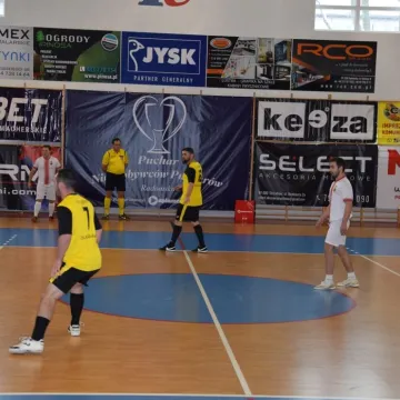 W Radomsku gra toczy się o Puchar Niezdobywców Pucharów