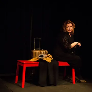 Monodram „Grubaska” na scenie MDK w Radomsku