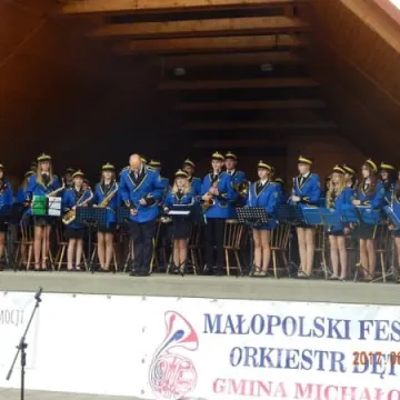 Orkiestra z Żytna na podium