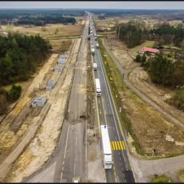 Budowa A1. Postęp prac przy odc. Radomsko - granica województwa 