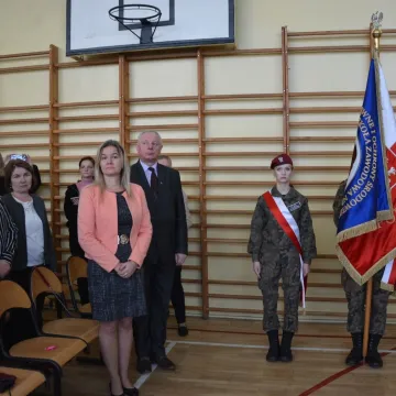 Uczniowie „drzewniaka” w Radomsku złożyli ślubowanie