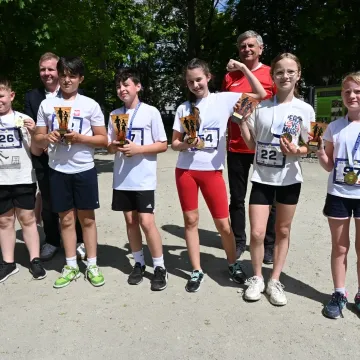 Bieg Unijny 2025. Ponad setka dzieci świętowała 21 lat w UE