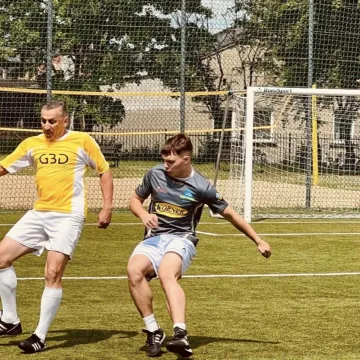 Pierwsze zwycięstwo Szansy w radomszczańskich „Szóstkach”