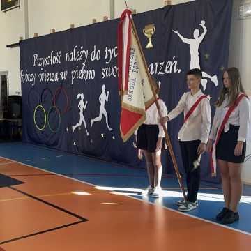 [WIDEO] Nowa sala gimnastyczna przy szkole w Gorzędowie oficjalnie otwarta