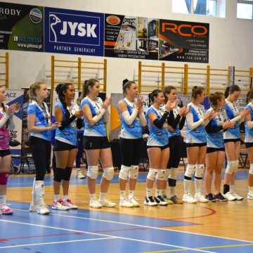 Rywalki za mocne. Siatkarki Volley Radomsko przegrywają z liderem z Ozorkowa