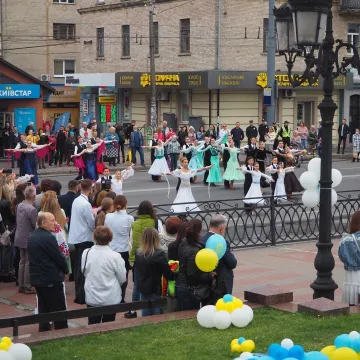 Władze powiatu radomszczańskiego na urodzinach miasta Równe