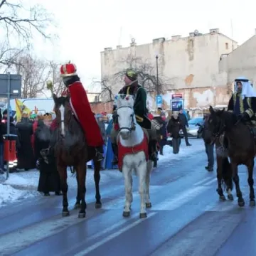 Orszak Trzech Króli 2017 na ulicach Radomska