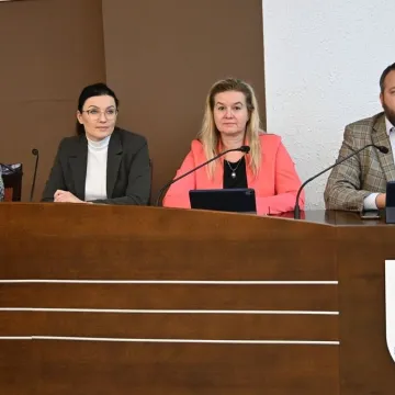 Obradowała Rada Powiatu Radomszczańskiego