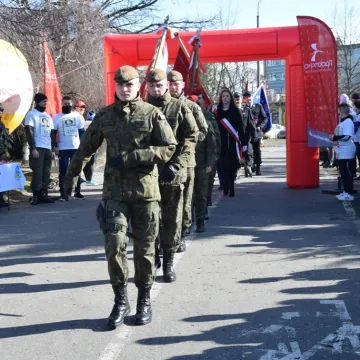 Cześć i chwała bohaterom!