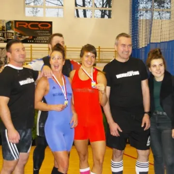 Ciężarowcy upamiętnili Janusza Kamińskiego