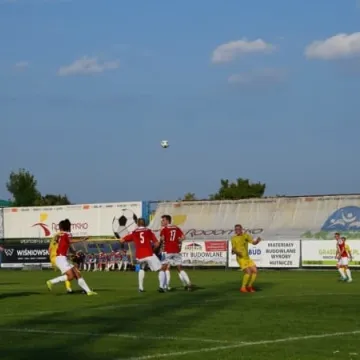 RKS przegrywa na własnym stadionie z Pogonią Grodzisk