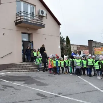 Przedszkolaki z wizytą u Burmistrza Kamieńska