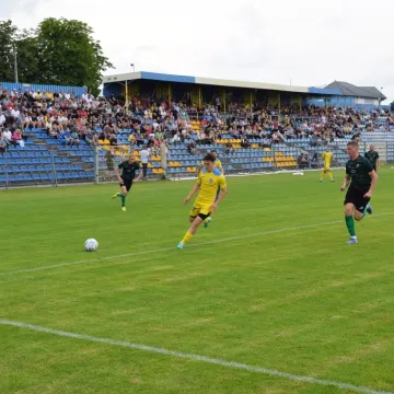RKS Radomsko przegrał derby z FA GKS Bełchatów