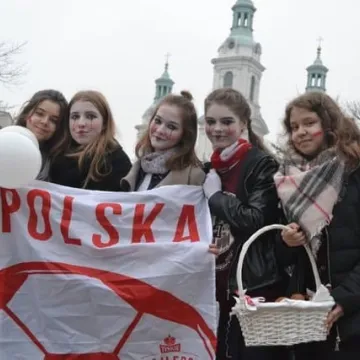 Młodzież pamięta o niepodległości