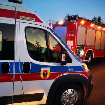 Wypadek w Kamieńsku. 53-latek trafił do szpitala