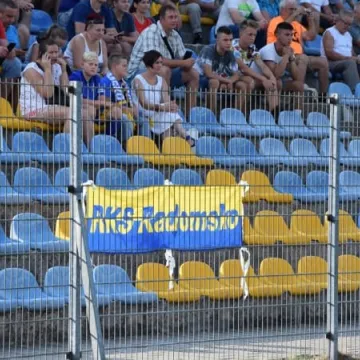 RKS przegrywa na własnym stadionie z Pogonią Grodzisk