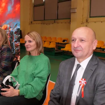 Innowacyjna lekcja historii w szkole w Strzałkowie