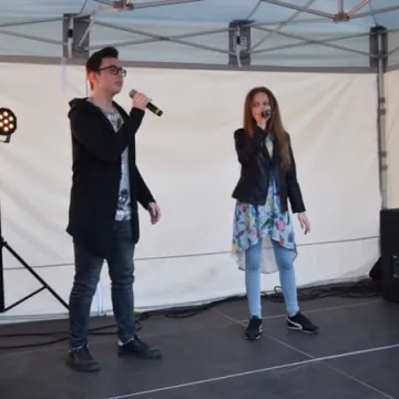 Dzień drugi z food truckami