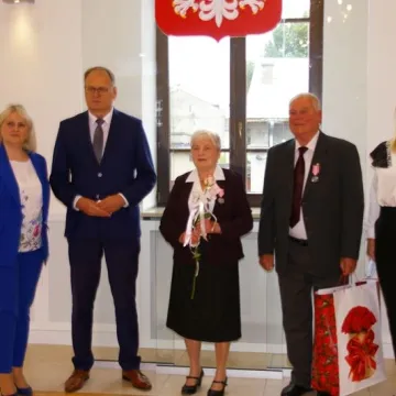 Złoci Małżonkowie uhonorowani medalami