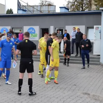 Nareszcie wygrana! RKS Radomsko – Świt Nowy Dwór Maz. 2:1