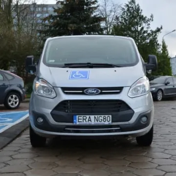 Zakupiono auto do przewozu osób niepełnosprawnych