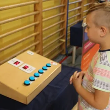 Naukobus odwiedził Publiczną Szkołę Podstawową nr 4 w Radomsku