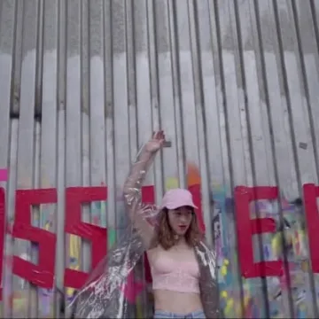 LASS z nowym utworem i klipem „Twin Peaks”