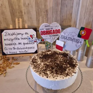 Zakończenie stażu uczniów ZSE z certyfikatami