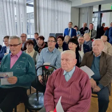 „Przyszłość to Polska”: spotkanie PiS w Radomsku