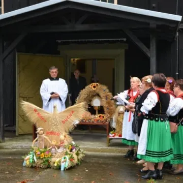 Dożynki w Niedośpielinie w gminie Wielgomłyny