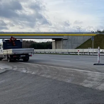 Trzy pasy na A1 już służą kierowcom