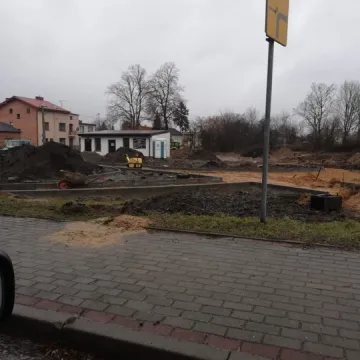 W Gomunicach powstaje park rekreacyjny