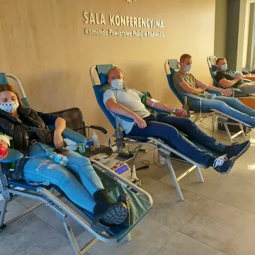 Prawie 21 litrów krwi dla komendanta policji w Radomsku