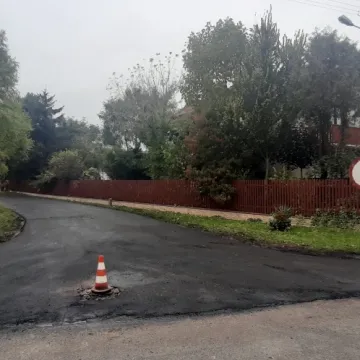 Nowa nawierzchnia na ulicy Kombatanckiej w Radomsku