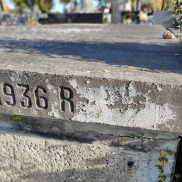 Zostań społecznym opiekunem grobu. Urząd Miasta w Radomsku przypomina o projekcie „Byli, odeszli, zostawili…”