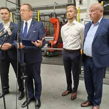 Minister Rolnictwa Robert Telus z wizytą w firmie Agro-Masz