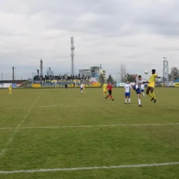 RKS Radomsko remisuje z Bronią Radom 1:1